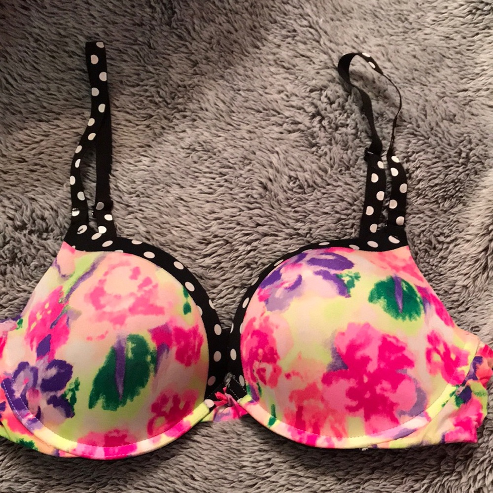 Victoria secret pink bra